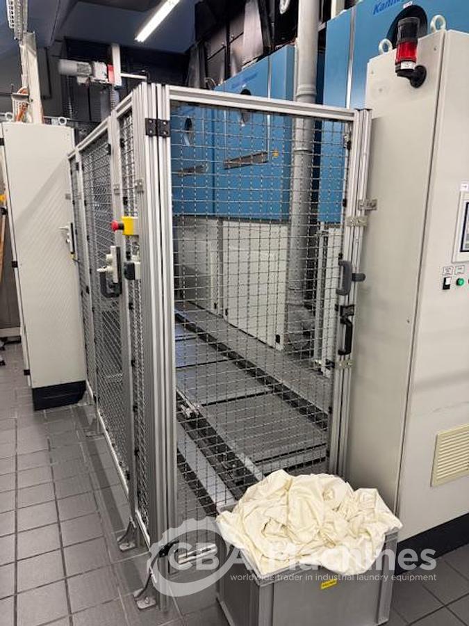 Used 2008 Kannegiesser CBW System 8x36kg PowerTrans BT + centrifuge + 3x DT40 GAS + Shuttle