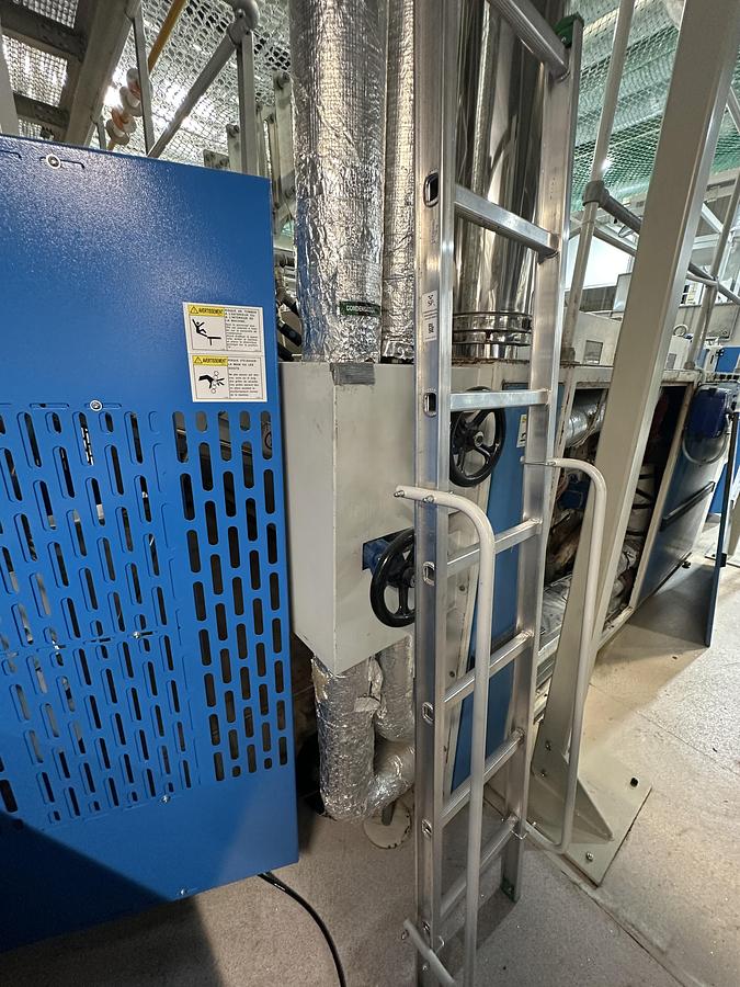 Used 2004 Jensen Ironing Line 4 lanes 2x1200x3300mm STEAM