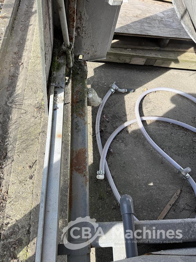 Used 1999 CBW Tunnel Lavatec 16x50kg (897)