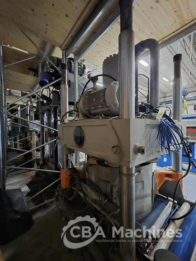 Used 2010 Lavatec LP572 Press 50kg 40bar (910)