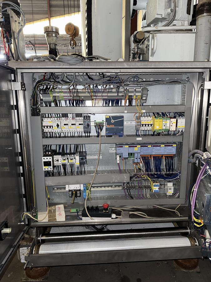 Used 2008 Extraction Press Kannegiesser 10-50-40