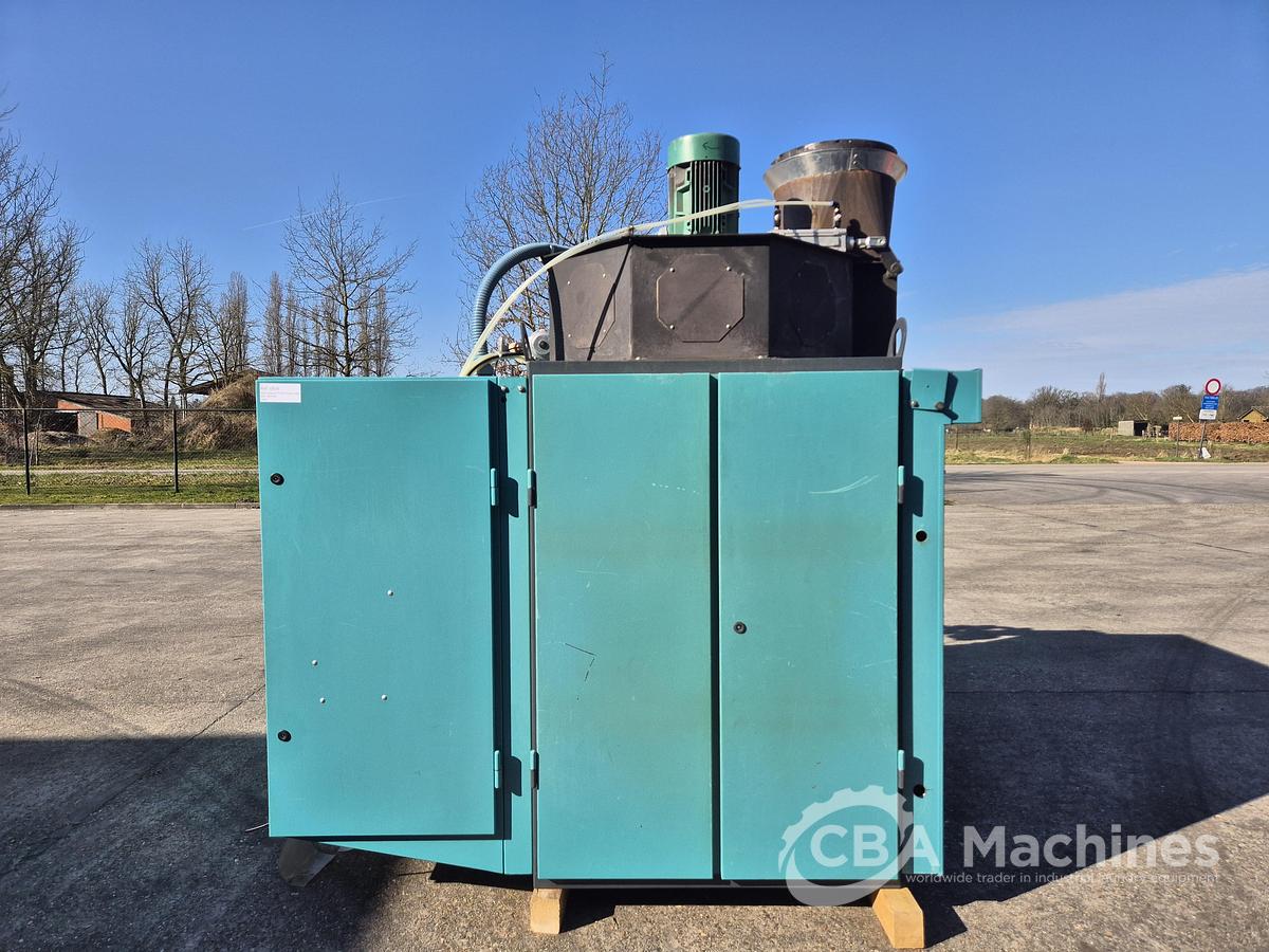 Used 1999 Dryer Lavatec TT733 D Steam 50kg with legs 175cm (854)