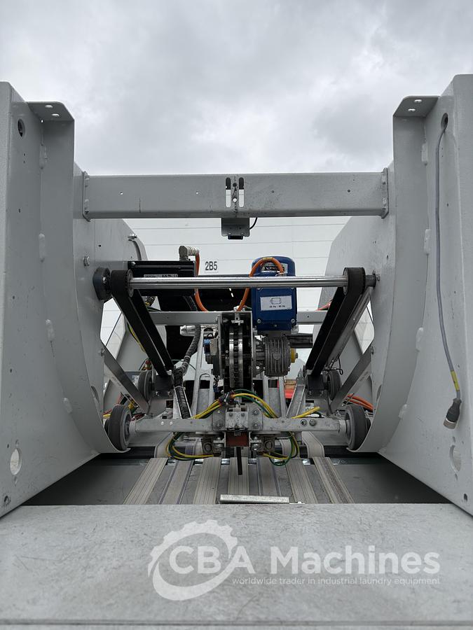 Used 2021 Jensen Garment Folder Fox 1200 (1010)