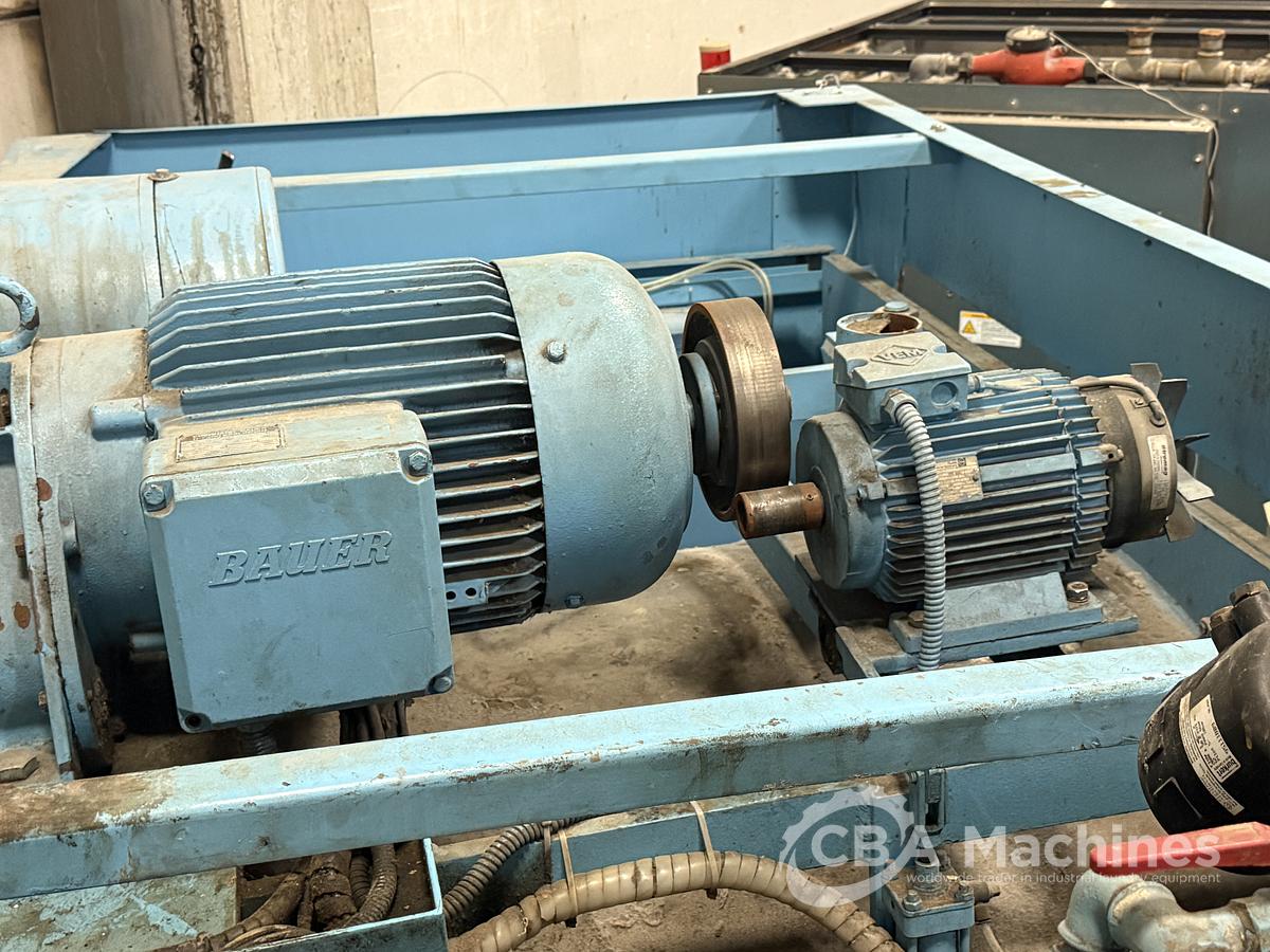 Used 2009 Washer Extractor Unica 200kg - 3 chambers