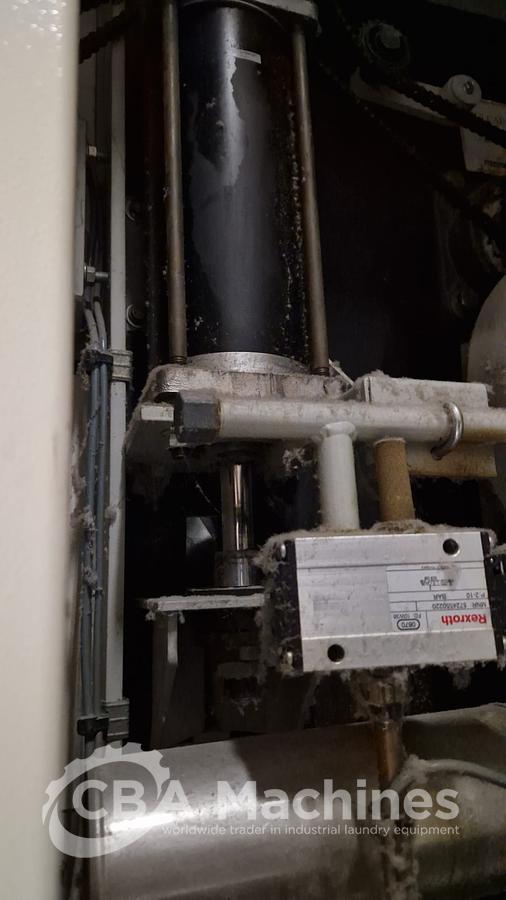 Used 1997 Ironer Dubix 1 roll 900x3300mm ( 243 )