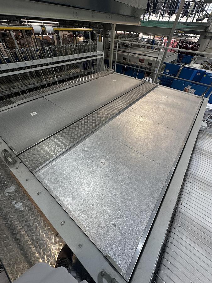 Used 2004 Jensen Ironing Line 4 lanes 2x1200x3300mm STEAM
