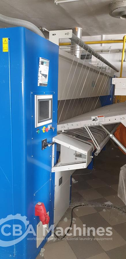 Used 2010 Folder Black & White Vega 3500mm ( 768 )