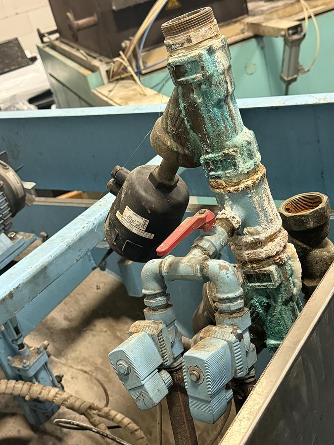 Used 2009 Washer Extractor Unica 200kg - 3 chambers