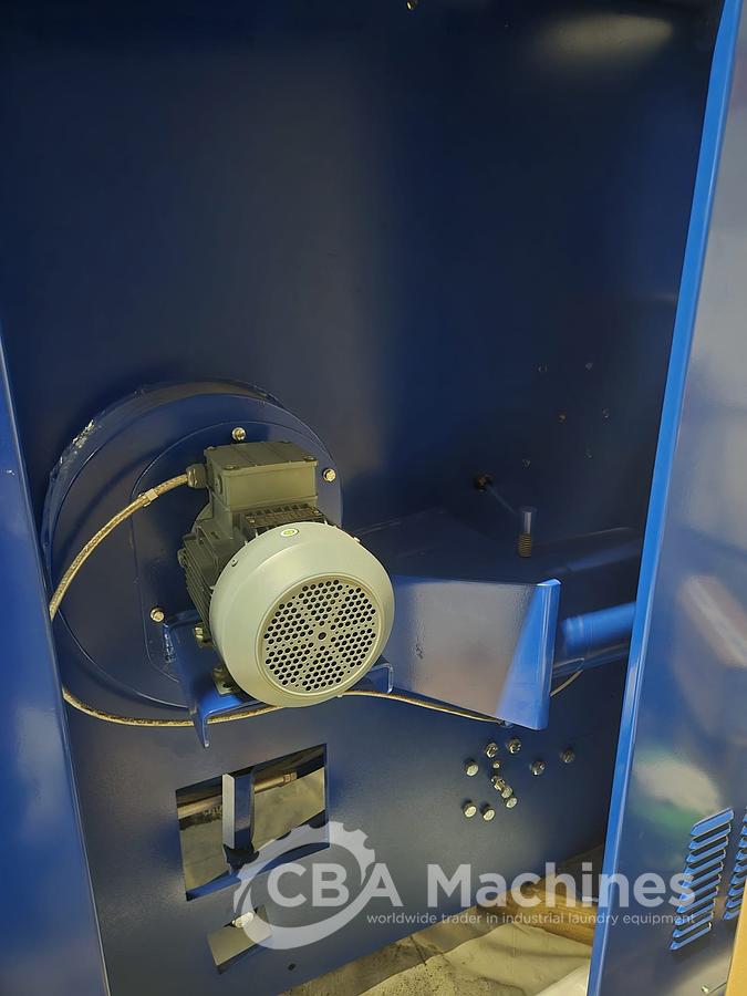 Used 1989 Rebuilt Ironer Lapauw 2 roll 1200 x 3300mm (429)