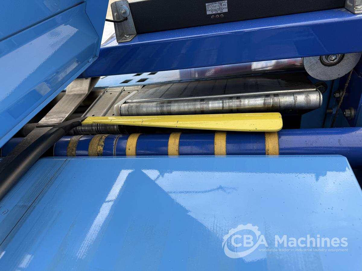 Used 2012 Towel Folder Pizzardi Axia