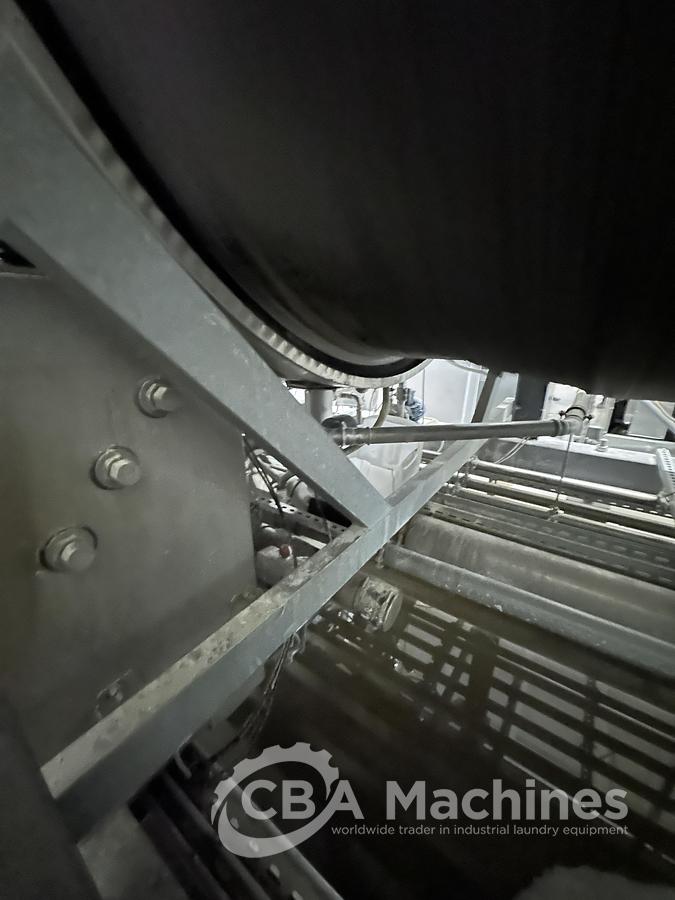 Used 2020 Kannegiesser Complete CBW Tunnel System PT 13x60 + Press PP10-60-40 + Shuttle + 3x DII-60 GAS + Step Conveyor + Lint Filter + Conveyors