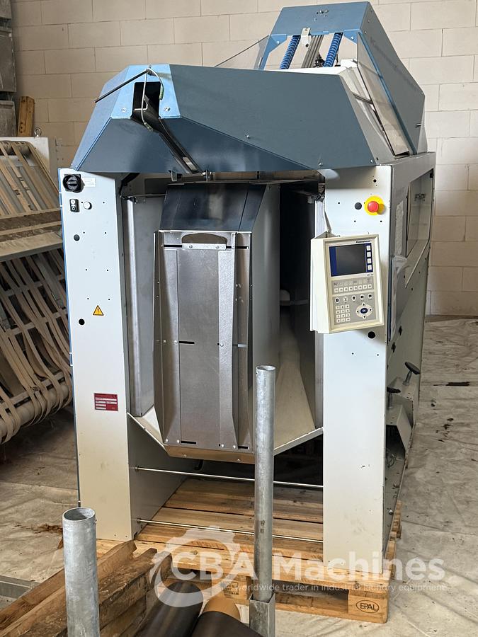 Used 2012 Garment Folder Kannegiesser FA-X-A0210-700 (943)