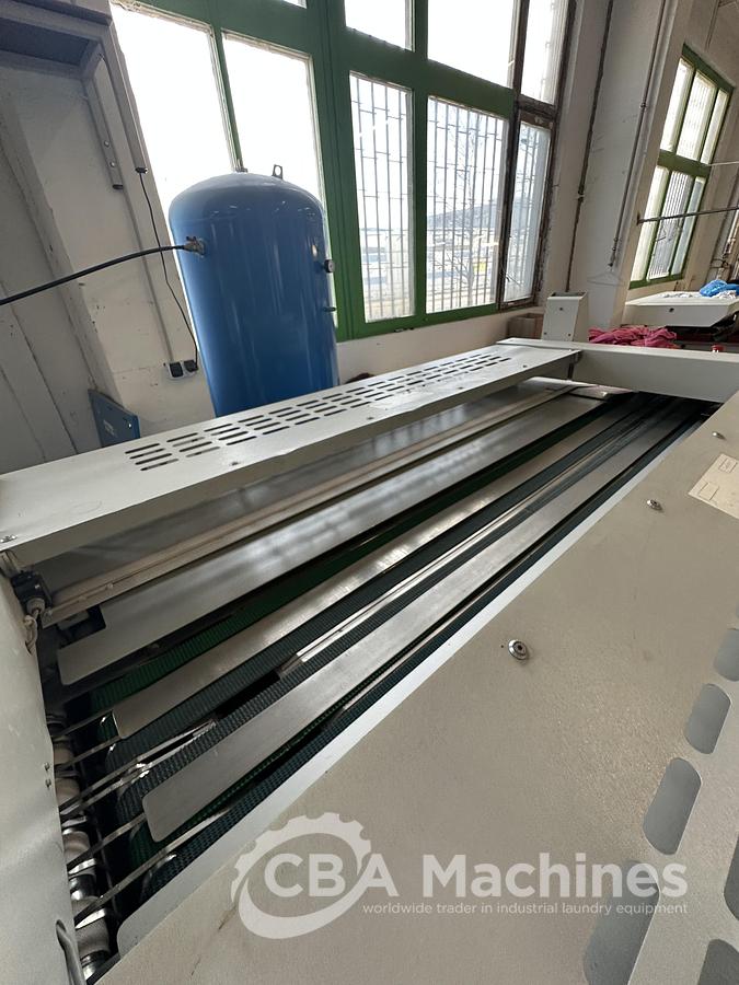 Used 2005 Towel Folder Jensen Butterfly (985)