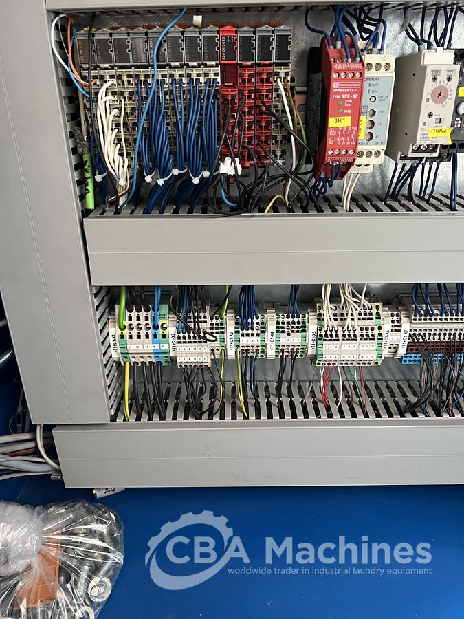 Used 2010 Dryer Black & White Trockner DT 60 G (762)