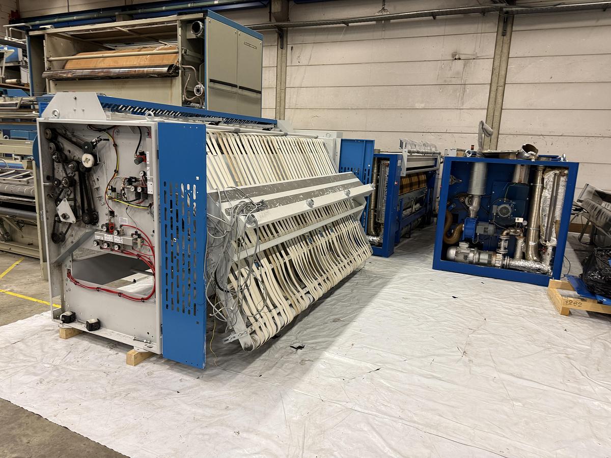 Used 2009 Ironing Line Lapauw 2x1200x3300 GAS + Jensen Classic + MFS Folder (905-906-907)