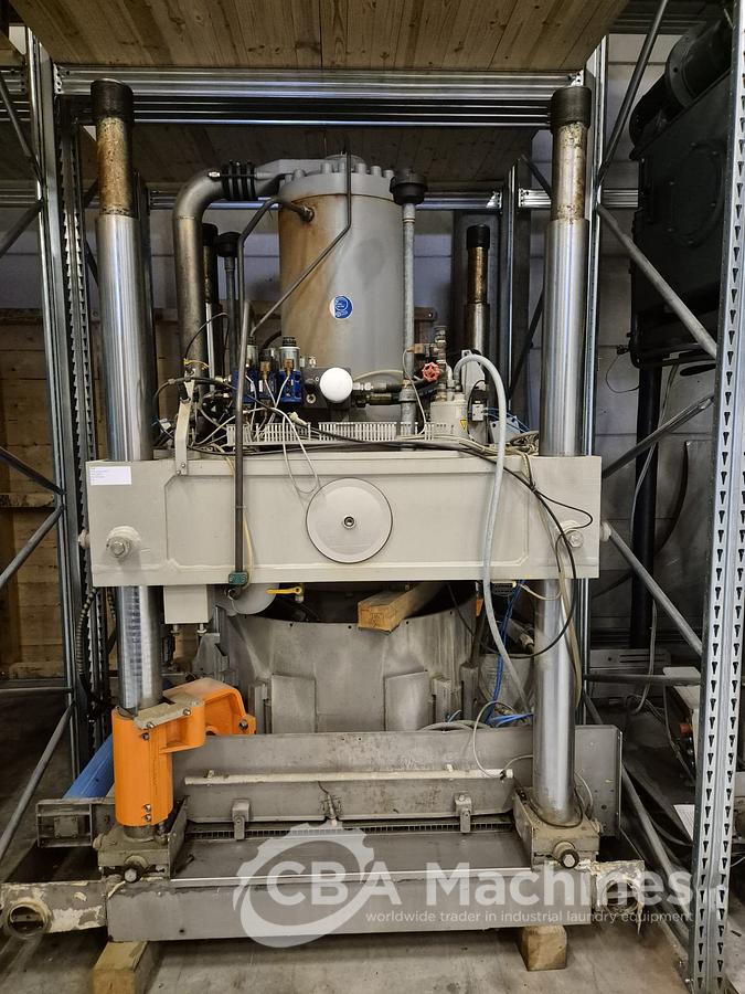 Used 2010 Lavatec LP572 Press 50kg 40bar (910)