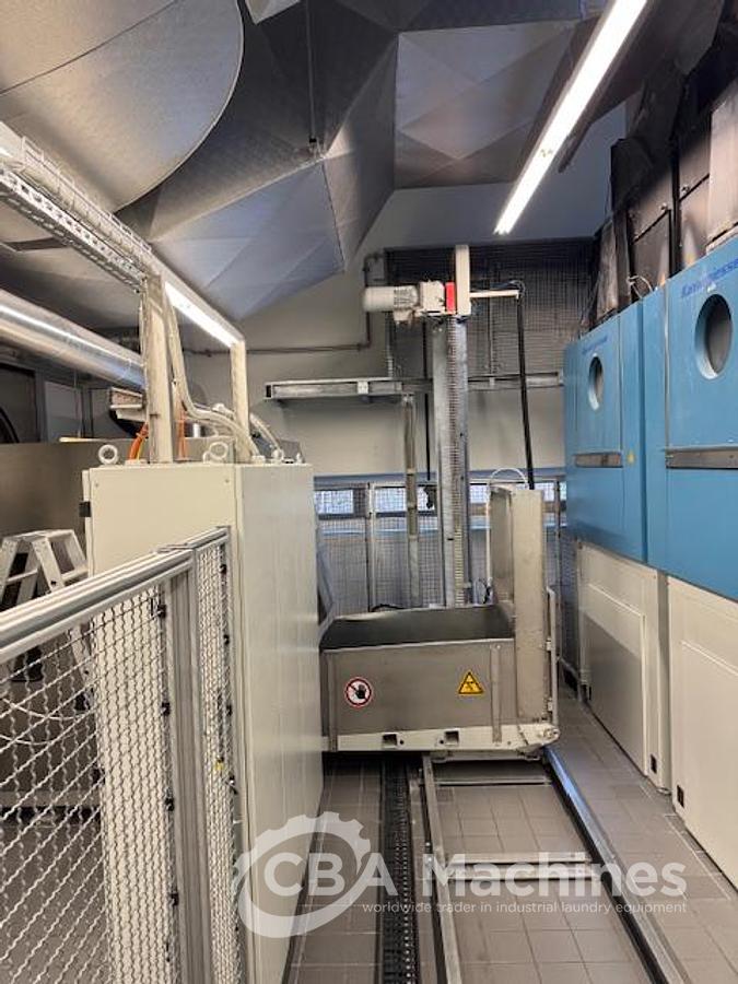Used 2008 Kannegiesser CBW System 8x36kg PowerTrans BT + centrifuge + 3x DT40 GAS + Shuttle
