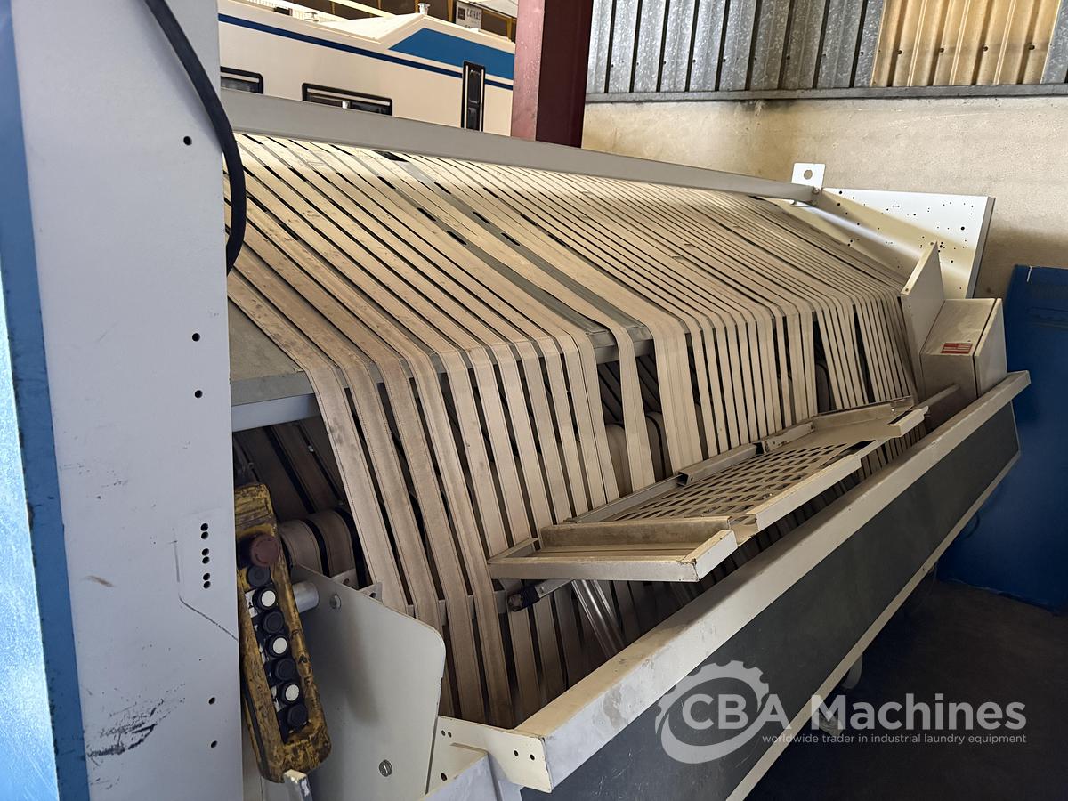 Used 2009 Kannegiesser SFM-33-1/2-3-KR3-SH1-R