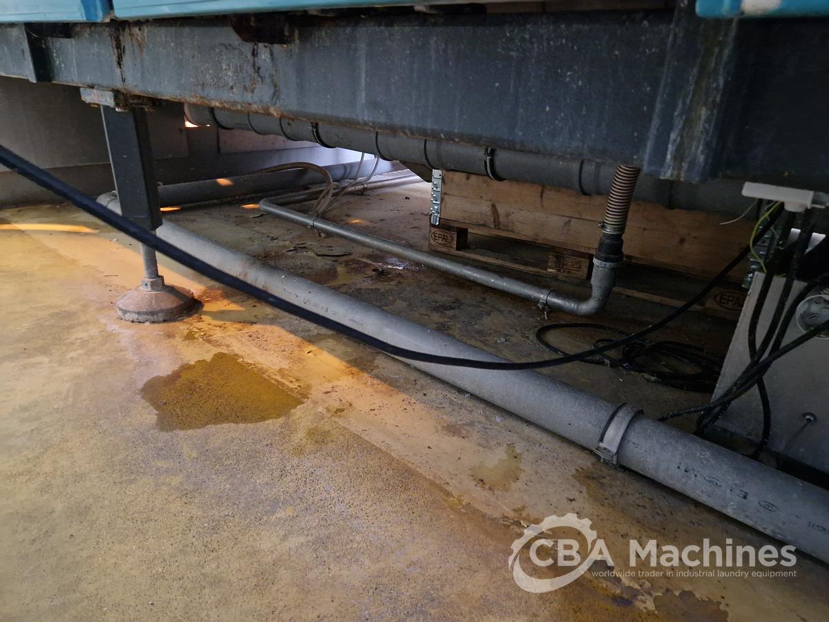 D'occasion Lavatec CBW 13x50kg système tunnel complet année 2000, système de contrôle 2017