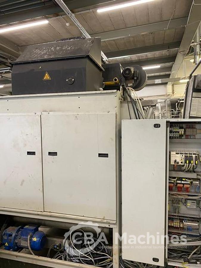 Used 2009 Girbau CBW System 12x50 with press + 100kg dryer