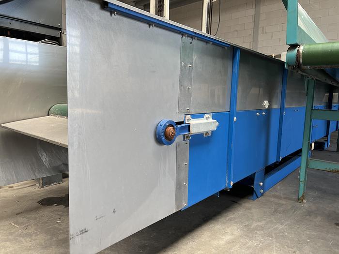 Used 2010 Miscellaneous Black & White step conveyor (765)