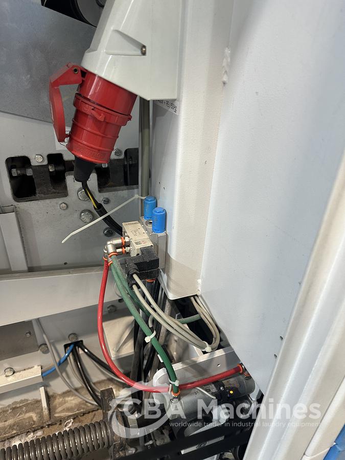 Used 2004 Ironer Jensen 2C1233