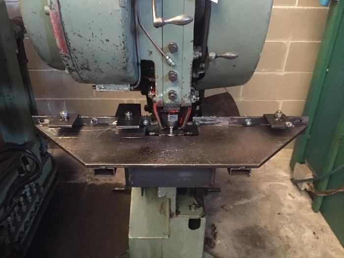 Usato PUNZONATRICE N° 1 FICEP MOD. ST / SUPER 10