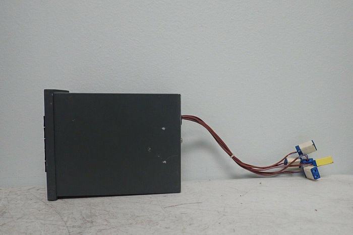 Used Beckman Industrial Doric 412A Temperature Meter