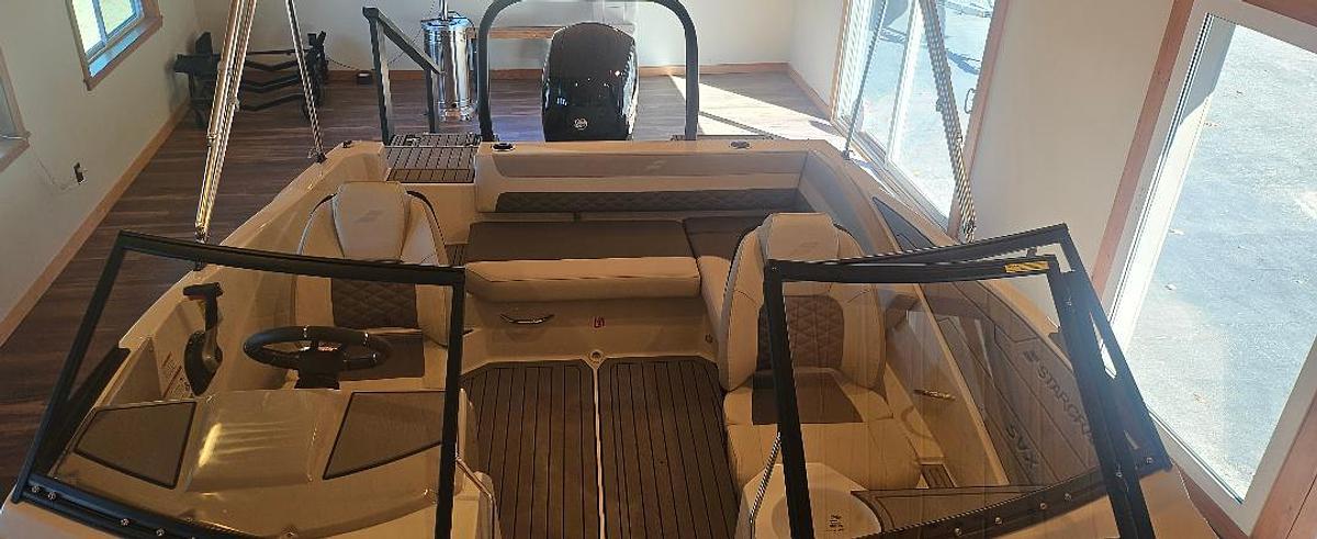 2026 Starcraft SVX 190 DC