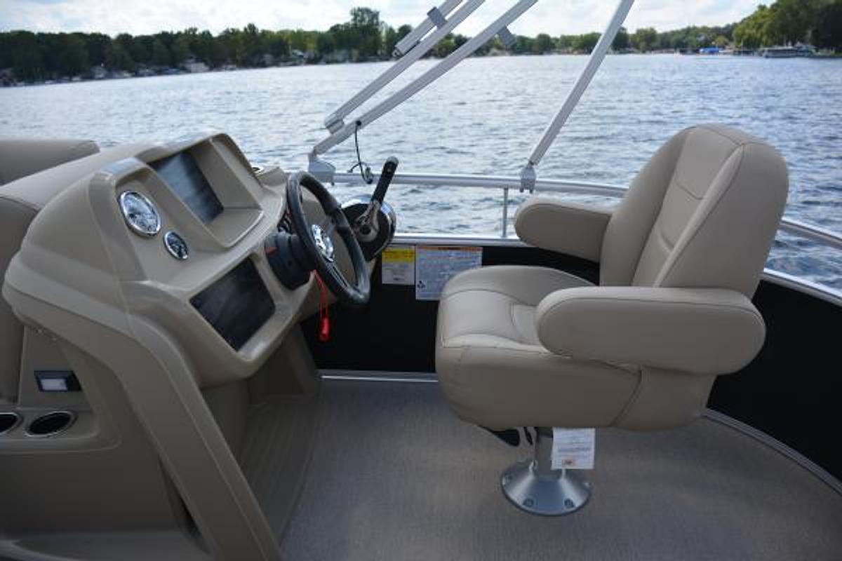 2025 Starcraft LX 16R