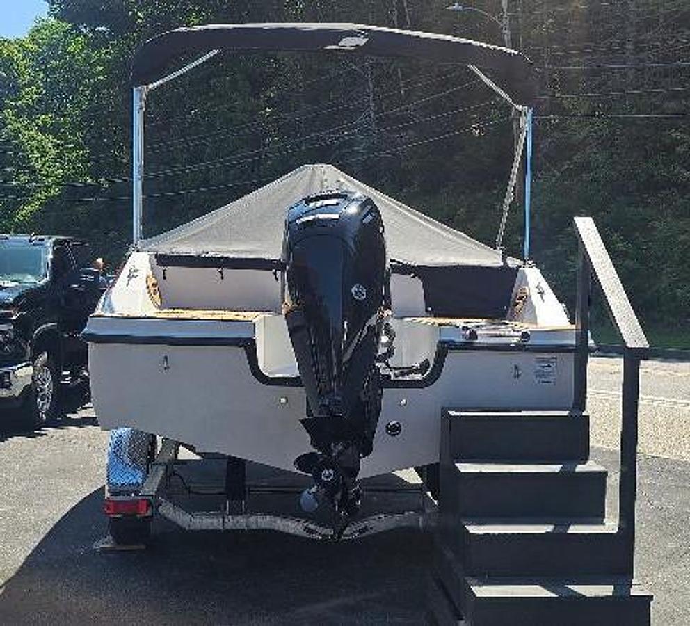 2026 Starcraft SVX 171 OB