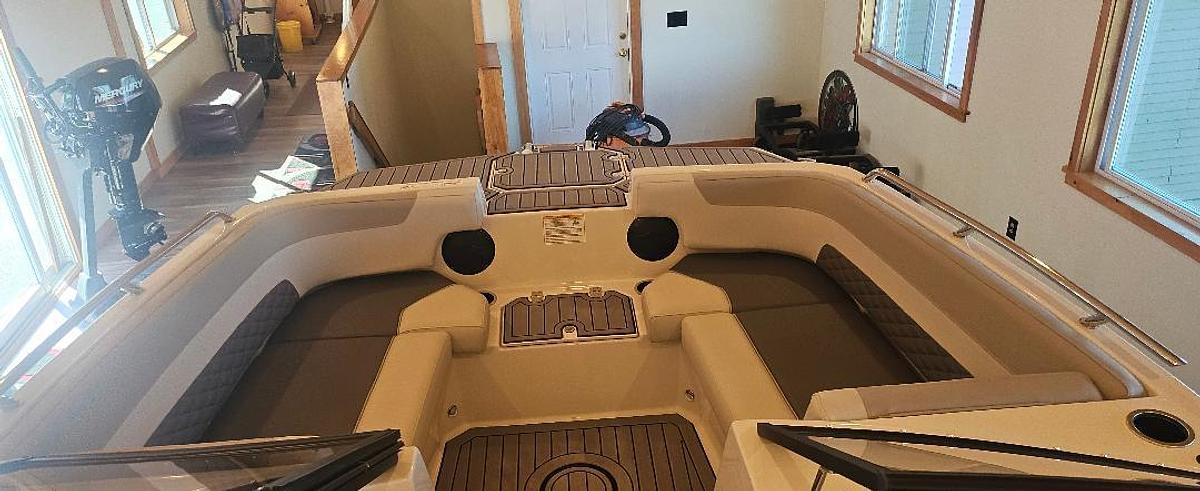 2026 Starcraft SVX 190 DC