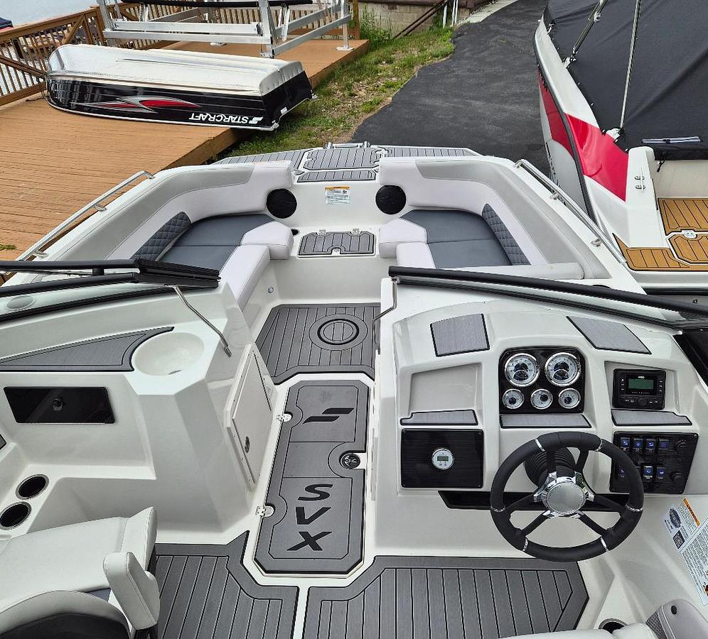 2026 Starcraft SVX 210 DC
