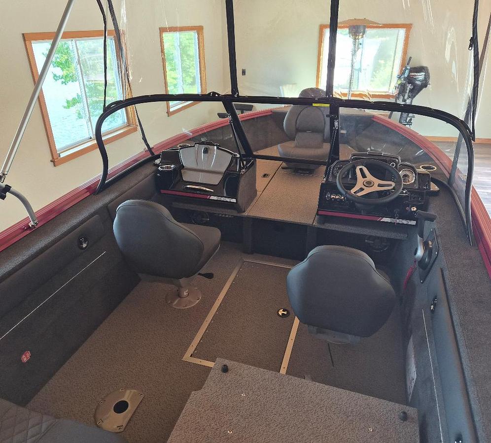 2027 STARWELD SXT 17 DC