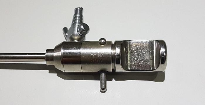 Used Dyonics Zystoskop 4491 mit Füllstange Obturator 4356