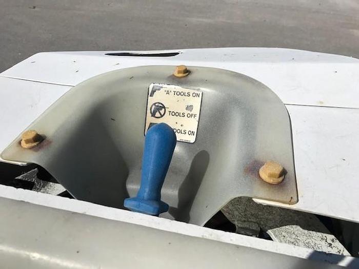 Used 2010 International 4300 Altec TA40 45ft Bucket Truck - C89398