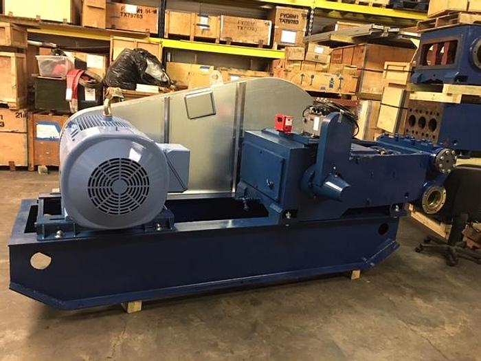 2019 PETROFLOW 165 T-5 S L Triplex Pump