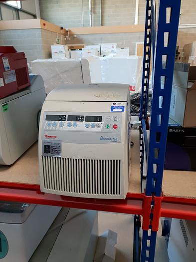 Used Thermo Scientific IEC microCL 21 R Centrifuge