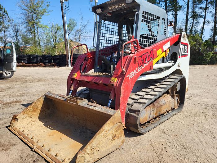 Used 2018 Takeuchi TL8RW