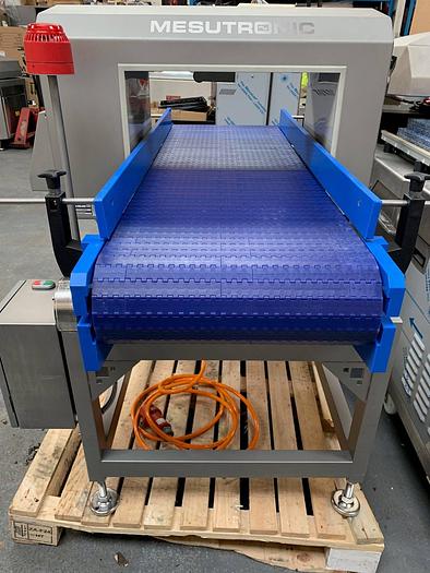 Refurbished Mesutronic MN70 500/300 Metal Detector