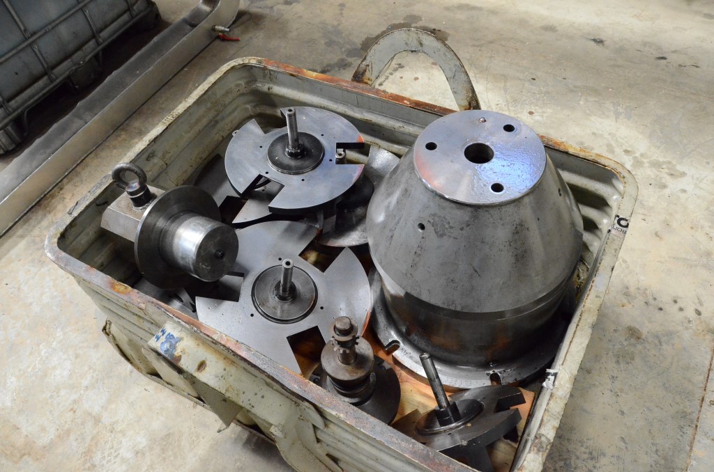 Usado 1966 LIEBHERR L 650 Talladoras de Fresa Madre #4314