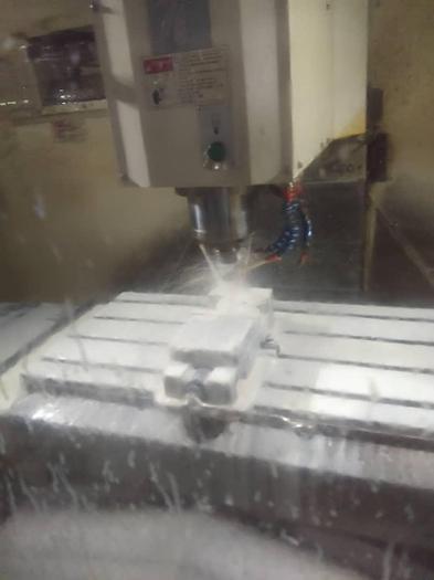 Used 2016 SISTER SV-10H CNC MILLING MACHINE CENTER