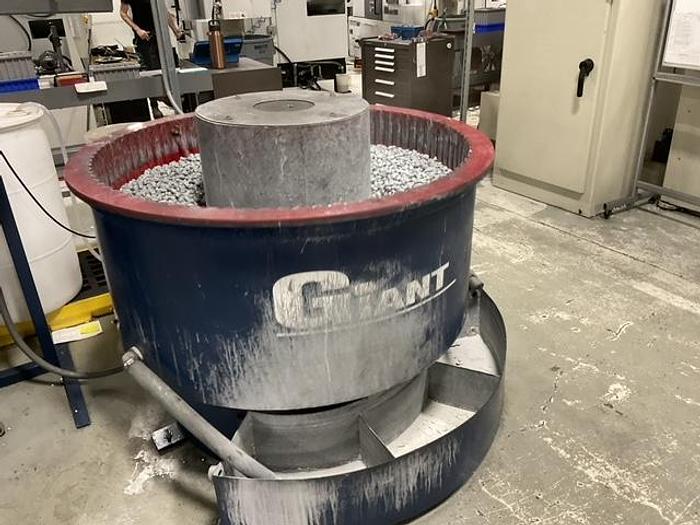 Used 2019 Giant Finishing GBB-10