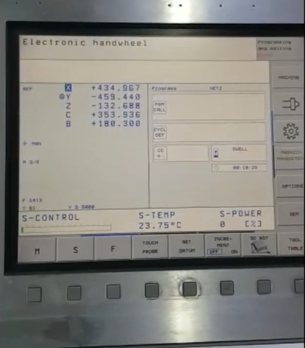 Used DECKEL MAHO DMU 60P