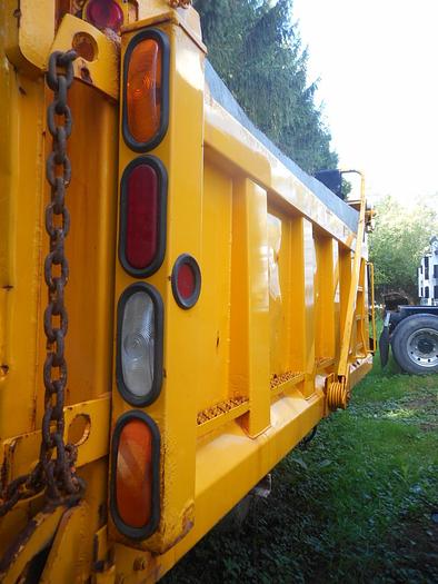 Used 2006 Heil 12ft. Gravel Box and Hoist- Stock #: 8591