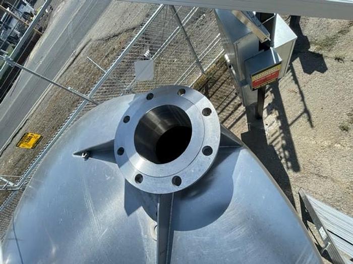 Used 700 Gallon Stainless Steel Single Wall Tank