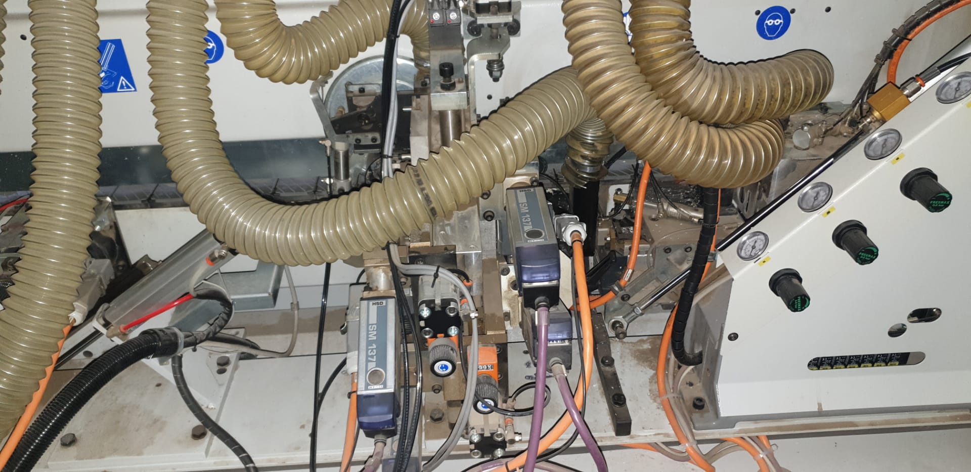 Usado 2009 BIESSE Akron 440A X