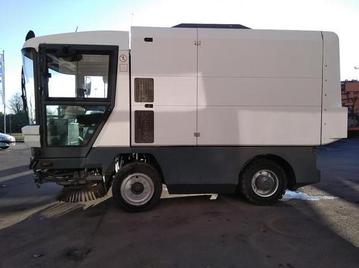 Gebruikt RAVO 530 STH