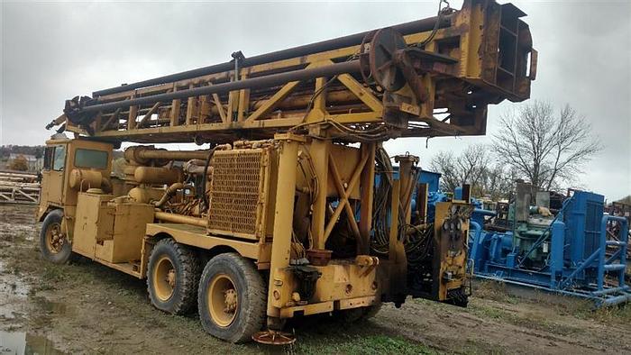 Used 1974 Ingersoll-Rand T4W Drill Rig