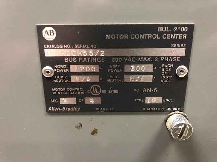 Used ALLEN BRADLEY CENTERLINE MCC SECTION WITH POWERFLEX DRIVES